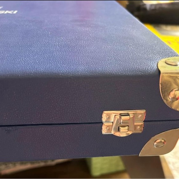 Swarovski Crystal Chess Set - Picture 8 of 11